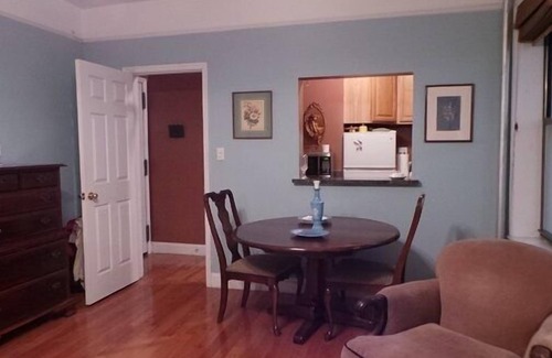 Bloomingdale Apartment | Last minute trip classic redone 1 bedroom apt. elevator blgd. upper west side