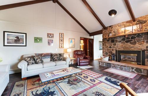 Presque Isle House | Last Wilderness