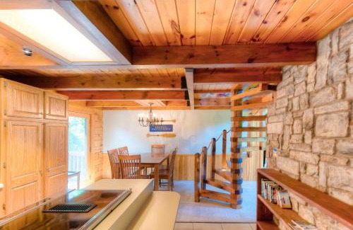 Livingston House | Latitude Adjustment
