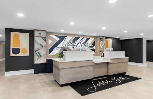 Tinton Falls Hotel | Latitude Suites Tinton Falls Eatontown - BW Premier Collection