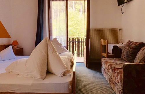 Senale San Felice Bed & Breakfast | Laugen Cafe Pizza BB