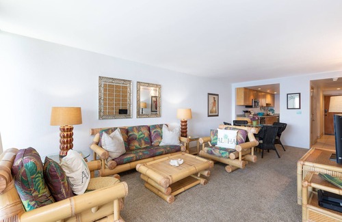 Maalaea Condo | *Lauloa 306* Maui Prime Oceanfront Condo, A/C!