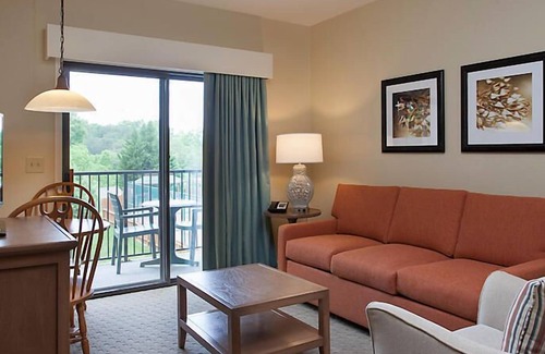 Pigeon Forge Resort | Laurel Crest Vacation Resort in the Smoky Mountains.