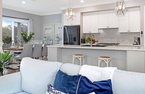 Moss Vale House | Lavender Haze — Stay 3, Pay 2!