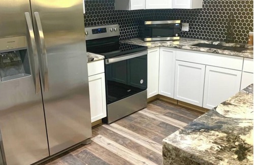 Appleton Apartment | Lavish Lion at Ritchie’s Residences of Kensington