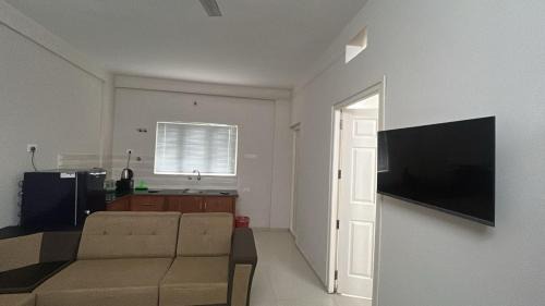 Guruvayur Apartment | Layam