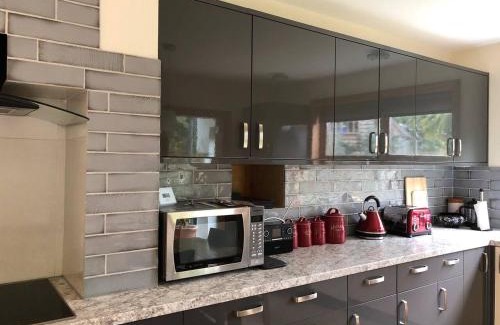 Southwater Apartment | Lazy Daze Cottage