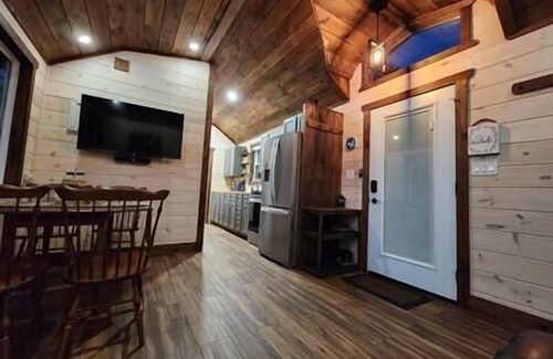Malone Cabin | Lazy Deer - Cabin on 50 acres w/Hot Tub and mountain view
