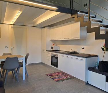 Moltrasio House | Le 2 valli
