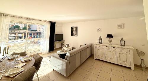 Couronne Urbaine Apartment | Le Aix Rotonde Mirabeau - Centre Ville Terrasse Garage