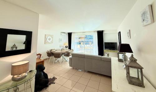 Couronne Urbaine Apartment | Le Aix Rotonde Mirabeau - Centre Ville Terrasse Garage