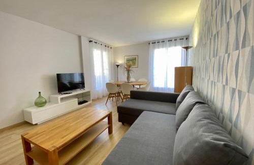 Champs-sur-Marne Apartment | Le Beaugency Near Paris & Disneyland