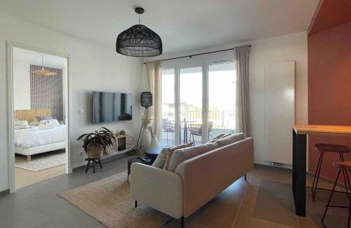 Annecy Apartment | Le Bohème Beau T2 vue lac & montagnes + garage