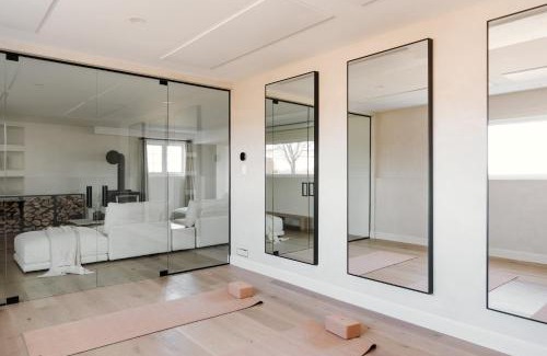 Prince Edward House | Le Bon Vivant - A County Fieldhouse Retreat