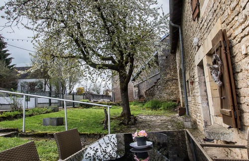 Brotte-les-Ray House | Le Cerisier old stone house