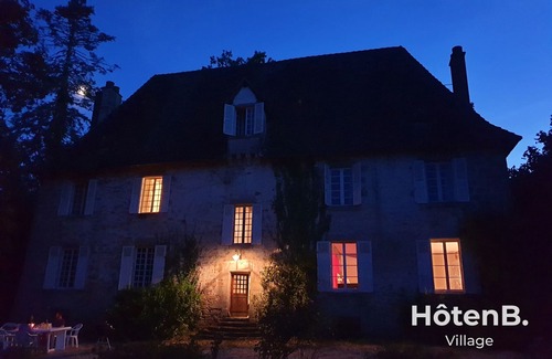 Roziers-Saint-Georges House | Le château du Fraysseix à Roziers-Saint-Georges