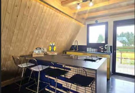 Montreuil-le-Chetif House | le chalet d'hibs