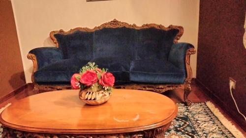 Vanzago Apartment | " Le Chic"