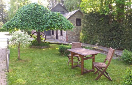 Freux House | Le Clos Arboré (Gîte)