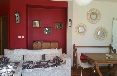 Saint-Andeol-de-Vals Apartment | Le Clos des Mimosas-Les Roses- Gîte 2pers.terrace with trees. Shared pool.