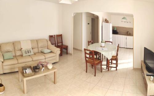 Meusnes Apartment | LE CLOS VARNAY