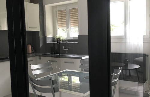 Valence Apartment | Le Coin Douillet de Rita