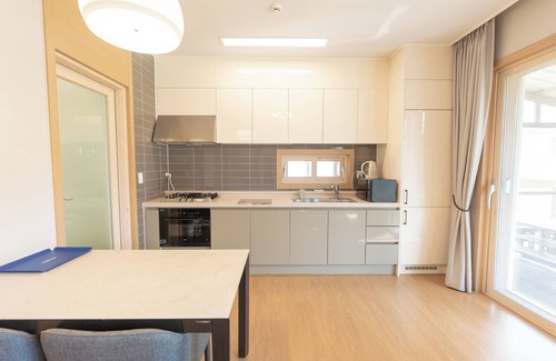 Daegwallyeong House | Le Comte Bleu