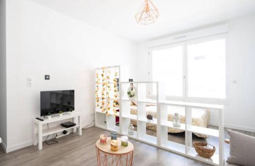 Meudon-la-Foret Apartment | Le Cosy Hous'in Studio Meudon