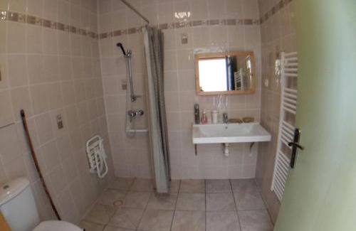 Val-d'Oust House | Le Crévy - Gîte La Calèche - 3 pers