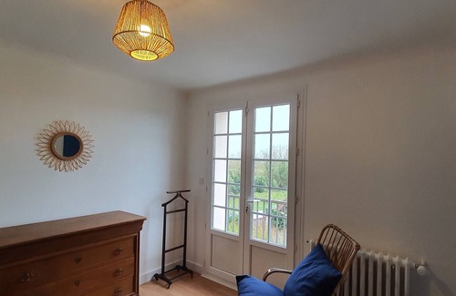 Anneville-sur-Mer House | Le Crépuscule. 300m from the beach, pets allowed.