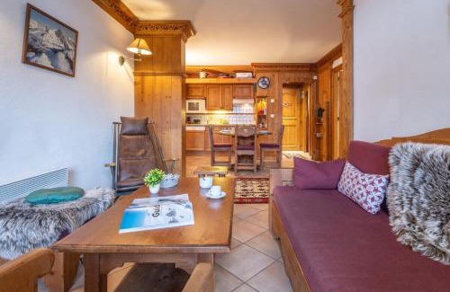 Argentiere Apartment | Le Cristal MT10 - Central Apartment - Close to ski lift - FreeParking