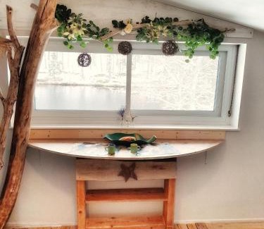 Saint-Nabord Apartment | le Crusoé à l'étang d'Anty -chambre d'hôtes