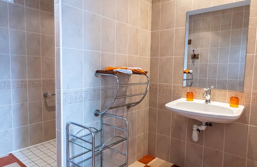 Bouffere House | Le Domaine des Écoliers