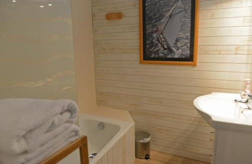 Plourivo Bed & Breakfast | Le Domaine du Pont Canon