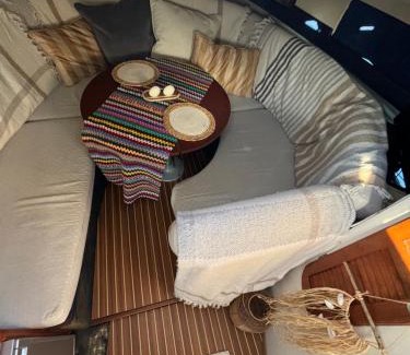 Deauville Boat Rental | Le duplex des Marinas, Mini Yacht
