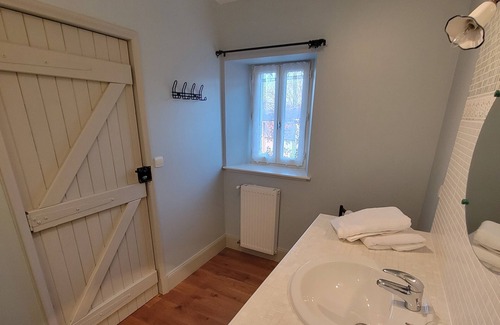 Bruniquel Bed & Breakfast | Le Flacon, créateur de moment unique Bed&Breakfast avec piscine