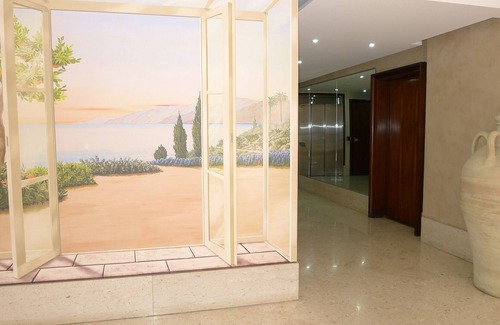 Jean-Medecin Apartment | LE FRANCIA II AP4197 By RIVIERA HOLIDAY HOMES
