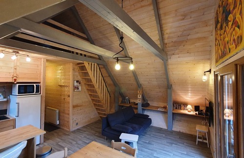Saint-Pierre-d'Entremont Ski Chalet | Le Frenola, small wooden chalet * in Saint-Pierre d'Entremont in Chartreuse