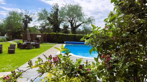 Castel Hotel | Le Friquet Hotel