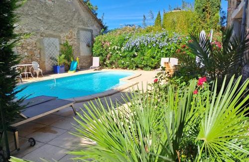 Sainte-Valiere House | Le gîte de Sainte Valière PISCINE,SPA et CLIMATISATION