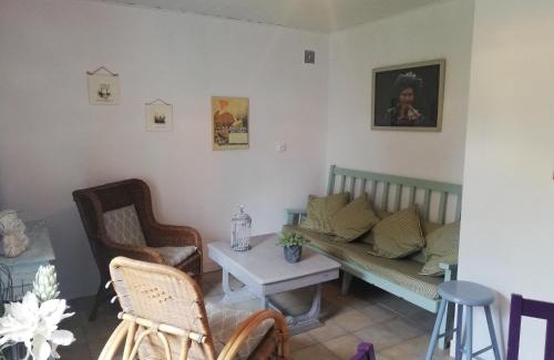 Le Bernard House | Le gîte des Mégalithes