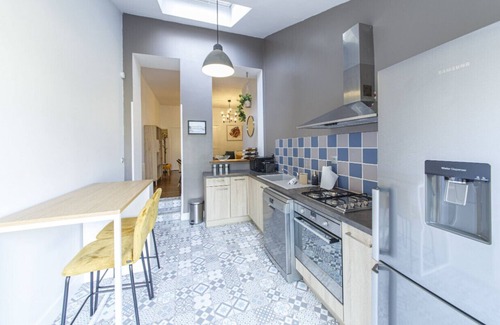 Laval Apartment | Le Garden - Wifi - Jardin - Gare