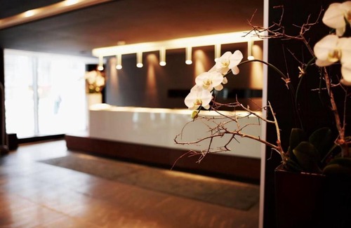 Downtown Toronto Hotel | Le Germain Hotel Maple Leaf Square