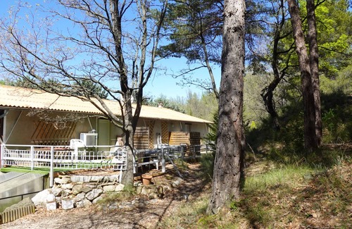 Puimoisson House | LE GÎTE DE LA SÉRÉNITÉ Come and recharge your batteries in Provence, surrounded by nature.