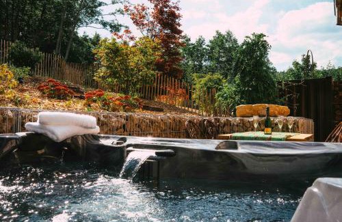 Guebwiller House | Le Grand Petit Prince - Domaine de Charme - Jacuzzis privatifs