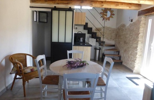 Sault House | Le Grangeon des Hermas an exceptional, peaceful spot on the Sault plain