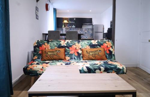 Coulommiers Apartment | Le Halo Secret, 40min de Disney, 5 min du centre Coulommiers