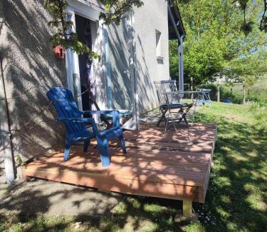 Saint-Hilaire-de-la-Noaille Bed & Breakfast | Le home atelier d'artiste