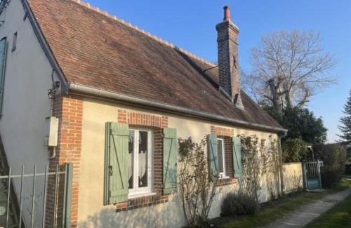Gournay-le-Guerin House | Le Jardin de Juliette
