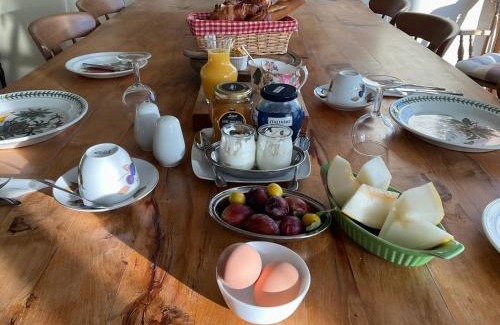 Romagne Bed & Breakfast | Le Jardin de Rose 24 FEUILLEBERT Romagne 86700